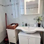 Moderno Con Parcheggio Privato, Ztl Free Lägenhet *